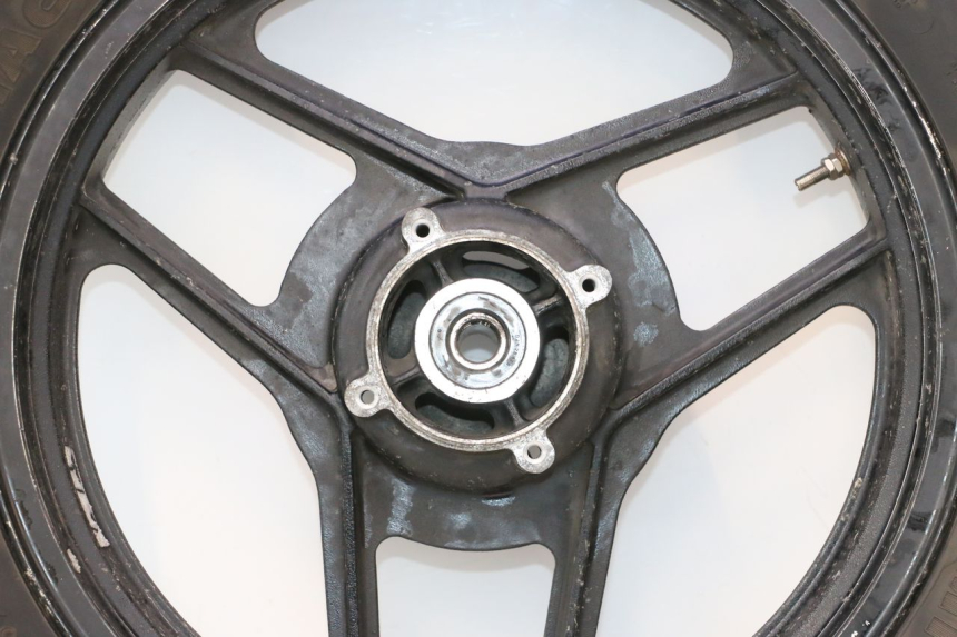 photo de ARO TRASEIRO E PNEU KAWASAKI GPX F ZX750F 750 (1986 - 1990) - Estrutura - ampliação