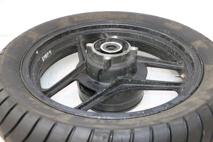 photo de ARO TRASEIRO E PNEU KAWASAKI GPX F ZX750F 750 (1986 - 1990) - Pontos de fixação