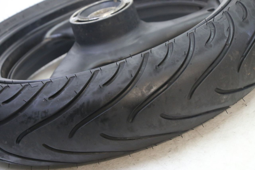 photo de ARO TRASEIRO E PNEU SUZUKI GS GSE 500 (2001 - 2003) - Ângulo alternativo