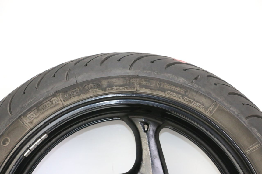photo de ARO TRASEIRO E PNEU SUZUKI GSR 750 (2011 - 2017) - Vista principal