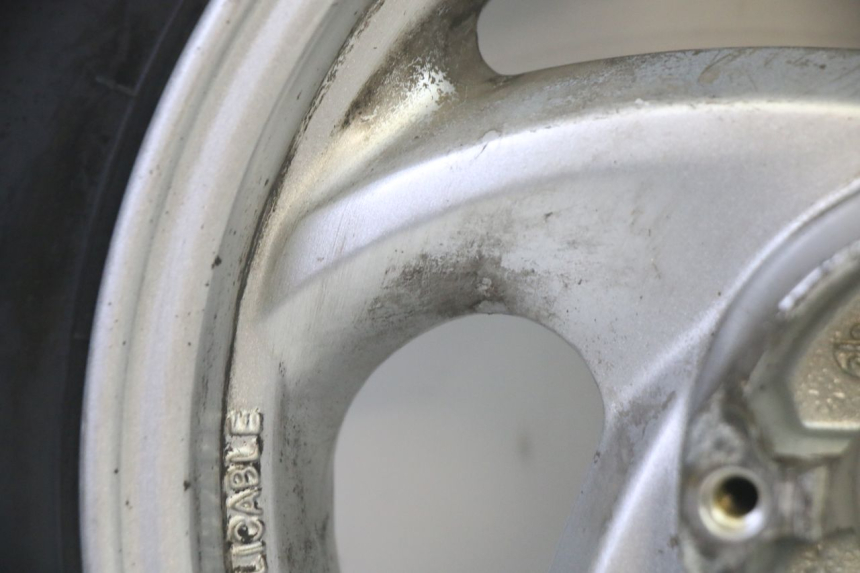 photo de ARO TRASEIRO E PNEU SYM GTS EVO 125 (2009 - 2013) - Vista geral