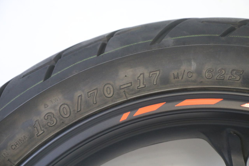 photo de ARO TRASEIRO E PNEU KIDEN KD125-G 125 (2018 - 2022) - Detalhes característicos