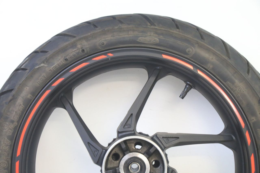photo de ARO TRASEIRO E PNEU KIDEN KD125-G 125 (2018 - 2022) - Zoom do estado de desgaste