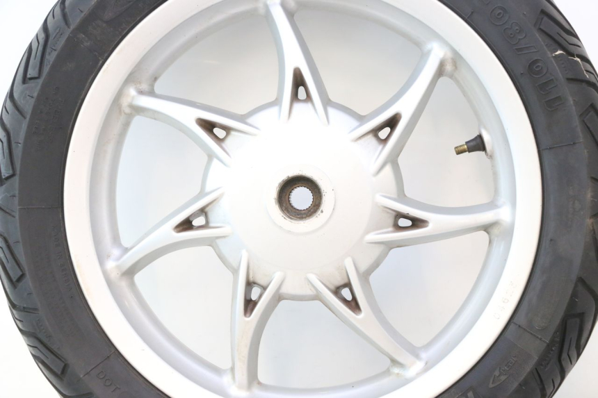 photo de ARO TRASEIRO E PNEU PIAGGIO LIBERTY IGET S 125 (2016 - 2020) - Zoom do estado de desgaste