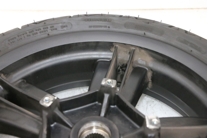 photo de ARO TRASEIRO E PNEU PIAGGIO MP3 HPE 300 (2019 - 2026) - Vista geral
