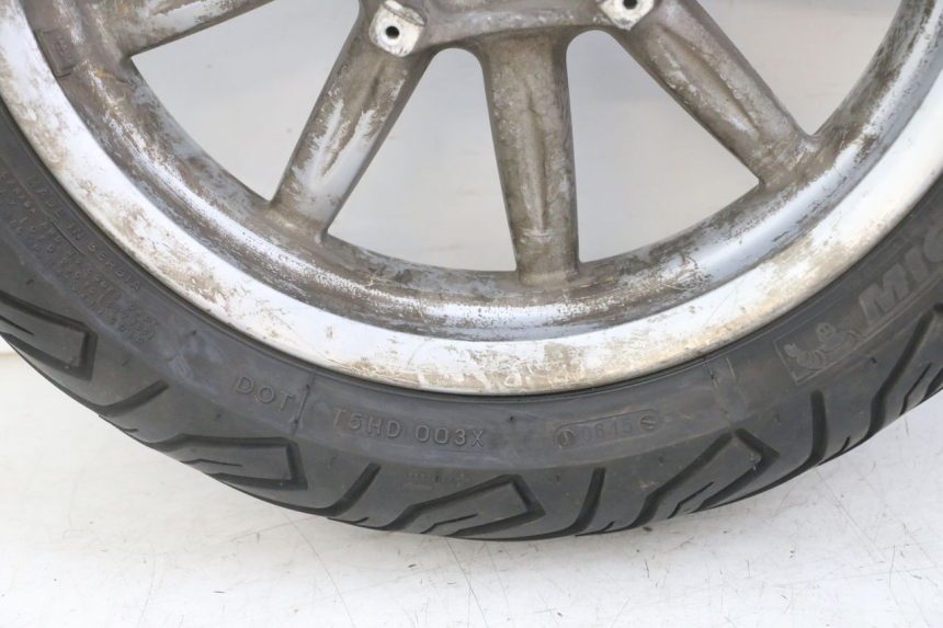 photo de ARO TRASEIRO E PNEU PIAGGIO MP3 LT 300 (2010 - 2016) - Marcações e referências
