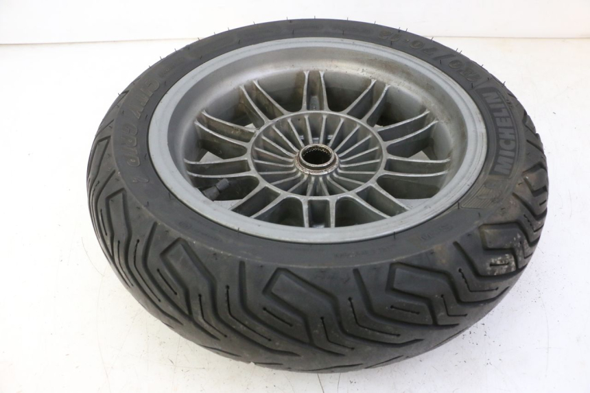 photo de ARO TRASEIRO E PNEU PIAGGIO MP3 125 (2006 - 2014) - Ampliação técnica