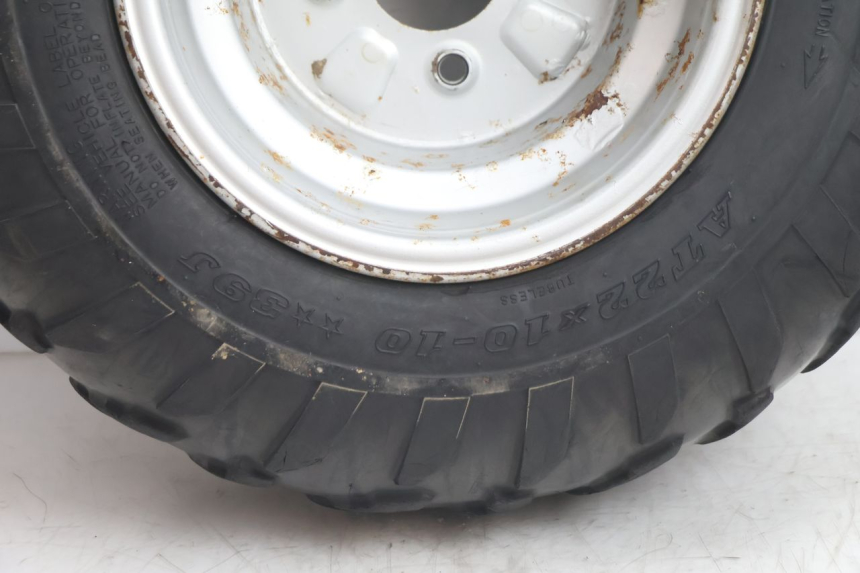 photo de ARO TRASEIRO E PNEU KYMCO MXU R 250 (2004 - 2010) - Zoom do estado de desgaste