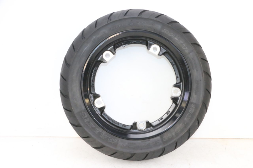 photo de ARO TRASEIRO E PNEU YAMAHA NEO'S CORE 1 (2022 - 2026) - Vista principal
