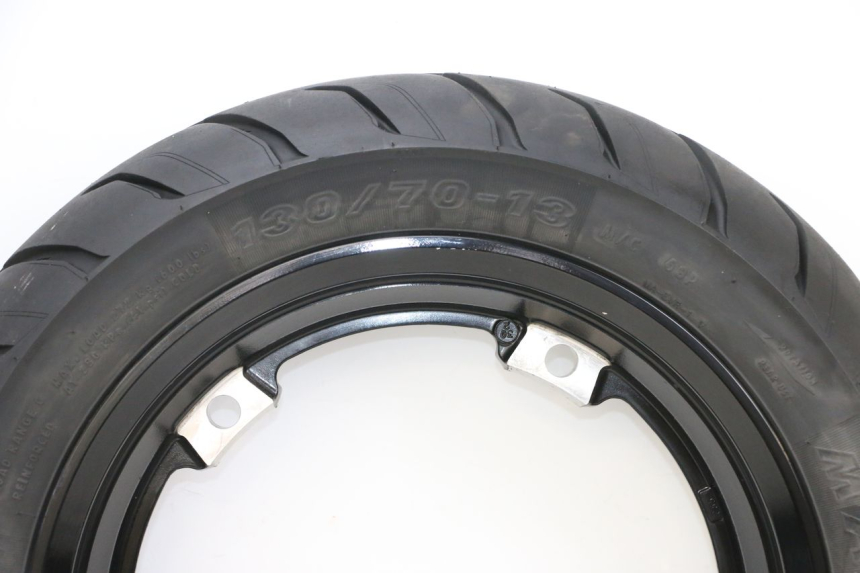 photo de ARO TRASEIRO E PNEU YAMAHA NEO'S CORE 1 (2022 - 2026) - Ampliação dos componentes