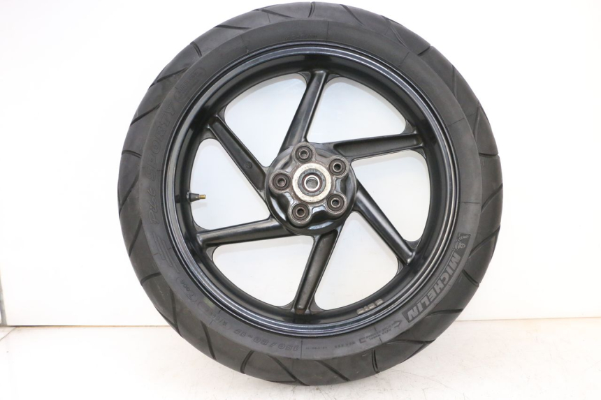 photo de ARO TRASEIRO E PNEU HONDA NSR R 125 (1994 - 2003) - Detalhe da peça