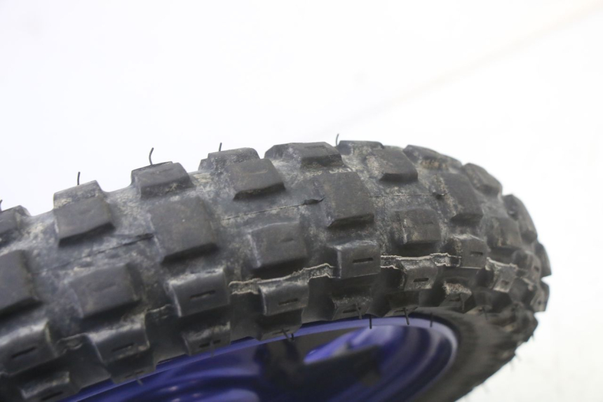 photo de ARO TRASEIRO E PNEU YAMAHA PW 50 (1984 - 2025) - Ampliação dos componentes