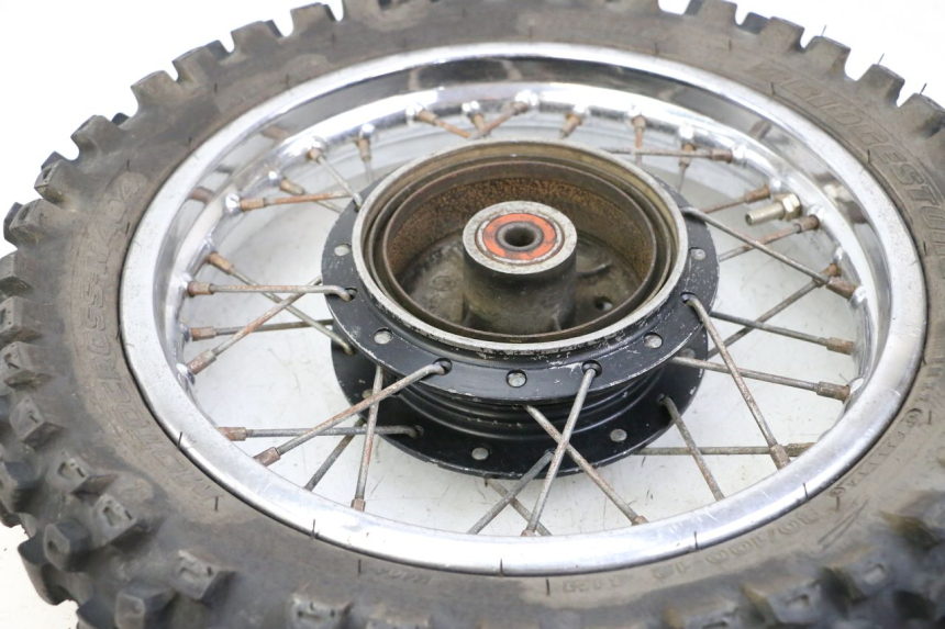 photo de ARO TRASEIRO E PNEU YAMAHA PW 80 (1983 - 2014) - Ampliação técnica