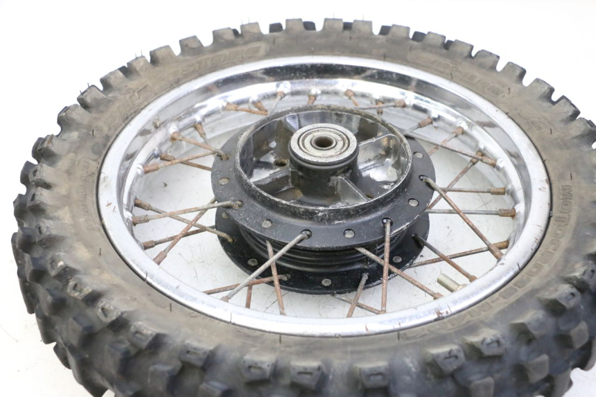 photo de ARO TRASEIRO E PNEU YAMAHA PW 80 (1983 - 2014) - Marcações e referências