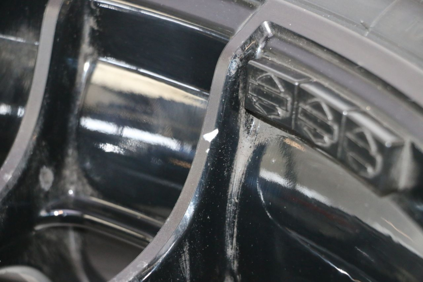 photo de ARO TRASEIRO E PNEU HARLEY DAVIDSON ROAD GLIDE FLTRXSE 1920 (2018 - 2022) - Peça verificada