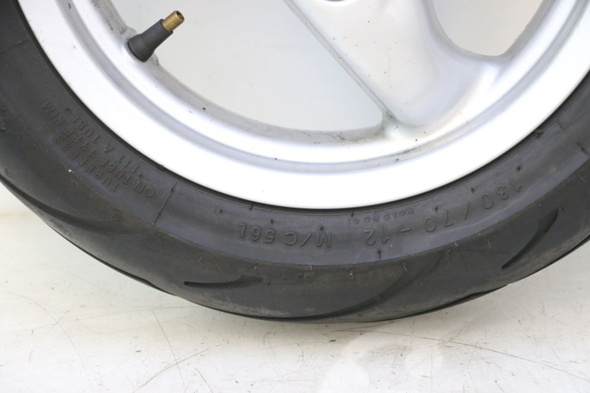 photo de ARO TRASEIRO E PNEU PEUGEOT SPEEDFIGHT LC 50 (1996 - 2002) - Imagem adicional