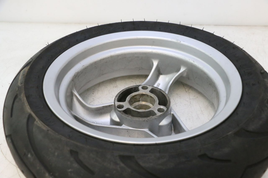 photo de ARO TRASEIRO E PNEU PEUGEOT SPEEDFIGHT LC 50 (1996 - 2002) - Zoom do estado de desgaste