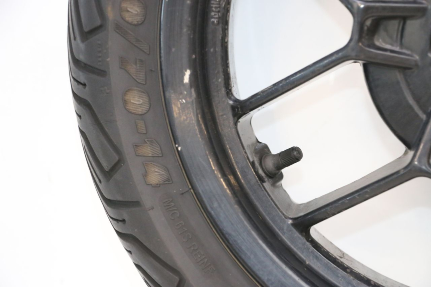 photo de ARO TRASEIRO E PNEU APRILIA SR MOTARD 50 (2012 - 2018) - Pontos de fixação