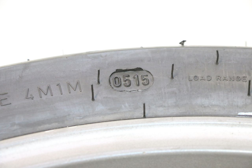 photo de ARO TRASEIRO E PNEU DUCATI SS IE DS CARENEE 1000 (2002 - 2006) - Detalhe da peça
