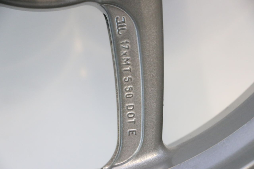 photo de ARO TRASEIRO E PNEU DUCATI SS IE DS CARENEE 1000 (2002 - 2006) - Imagem adicional