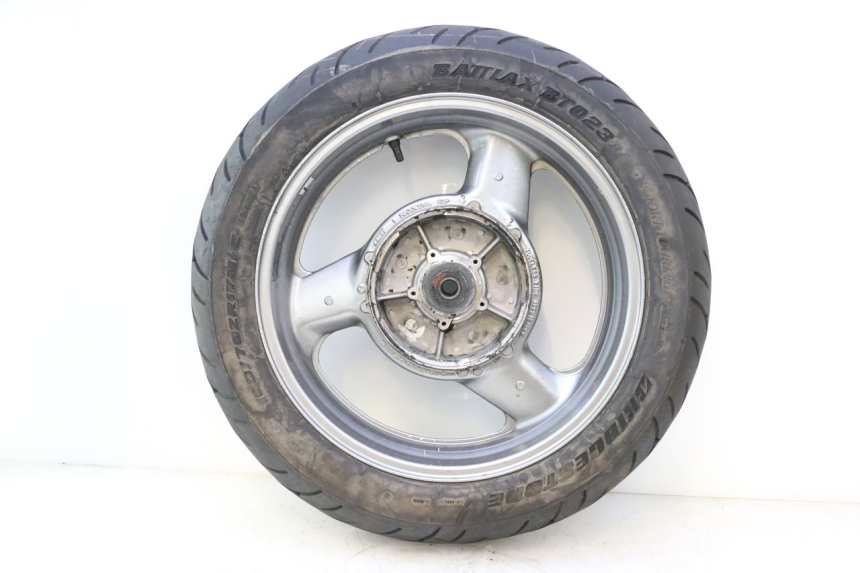 photo de ARO TRASEIRO E PNEU HONDA ST PAN EUROPEAN 1100 (1990 - 2002) - Imagem adicional