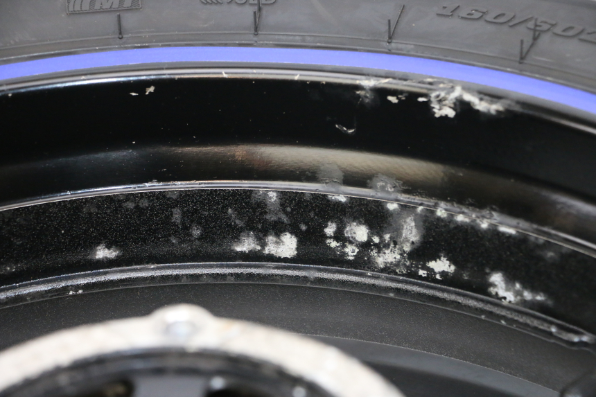 photo de ARO TRASEIRO E PNEU SUZUKI GSX F GSXF 650 (2007 - 2015) - Ampliação dos componentes