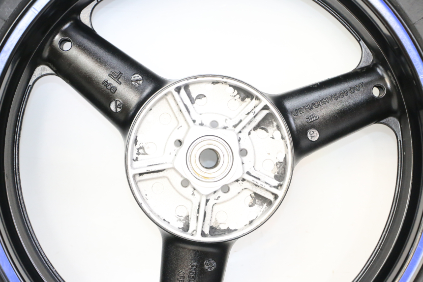 photo de ARO TRASEIRO E PNEU SUZUKI GSX F GSXF 650 (2007 - 2015) - Zoom do estado de desgaste