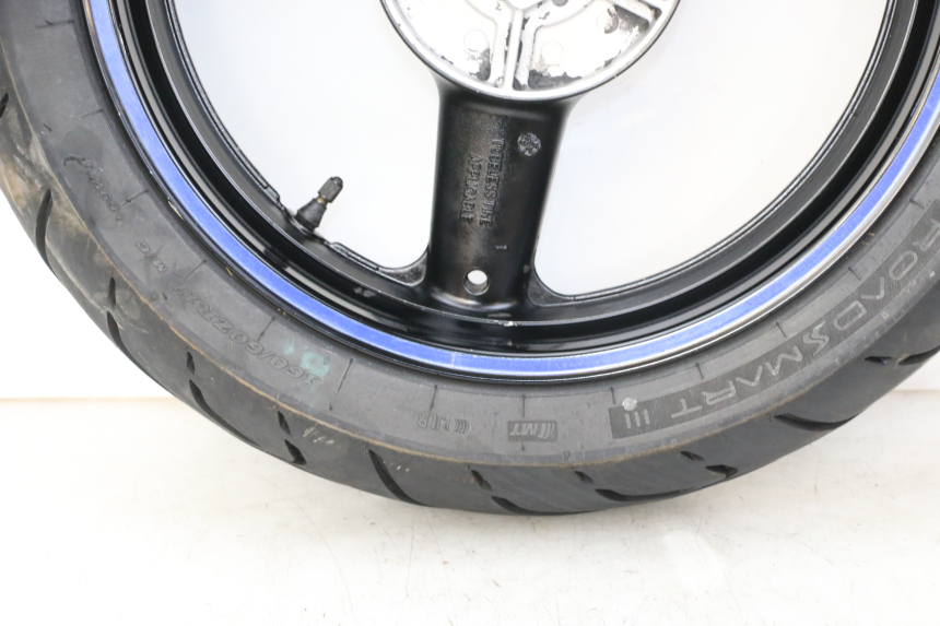 photo de ARO TRASEIRO E PNEU SUZUKI GSX F GSXF 650 (2007 - 2015) - Outro ângulo de visão