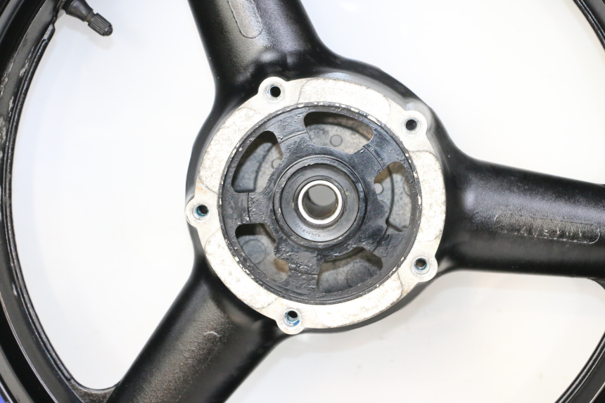 photo de ARO TRASEIRO E PNEU SUZUKI GSX F GSXF 650 (2007 - 2015) - Ampliação técnica