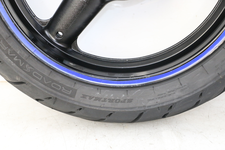 photo de ARO TRASEIRO E PNEU SUZUKI GSX F GSXF 650 (2007 - 2015) - Pontos de fixação
