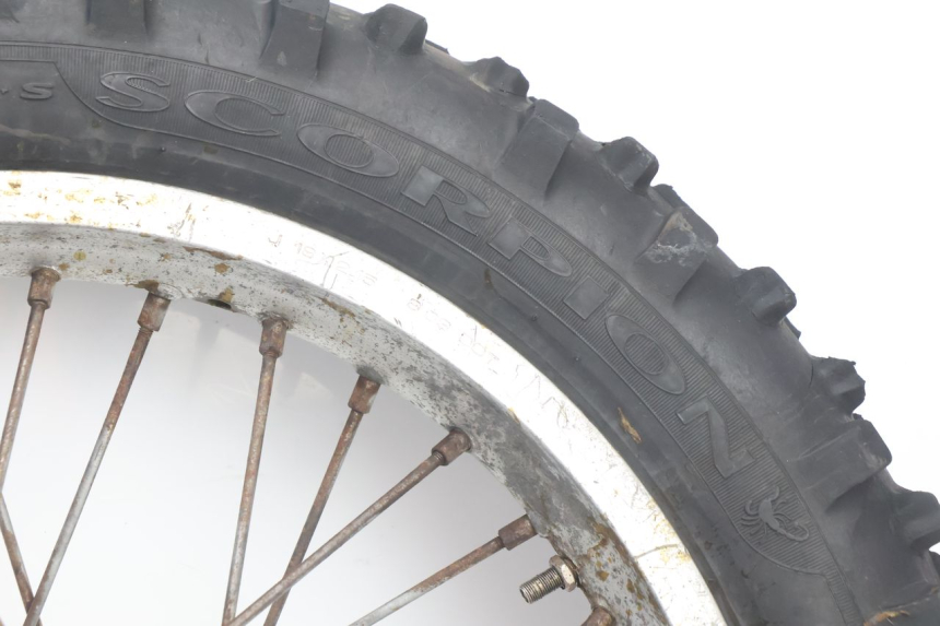 photo de ARO TRASEIRO E PNEU HUSABERG TE 250 (2011 - 2014) - Zoom de qualidade