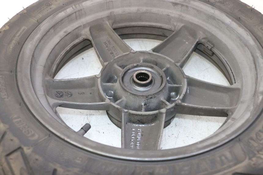 photo de ARO TRASEIRO E PNEU YAMAHA X-MAX XMAX 125 (2010 - 2013) - Vista geral