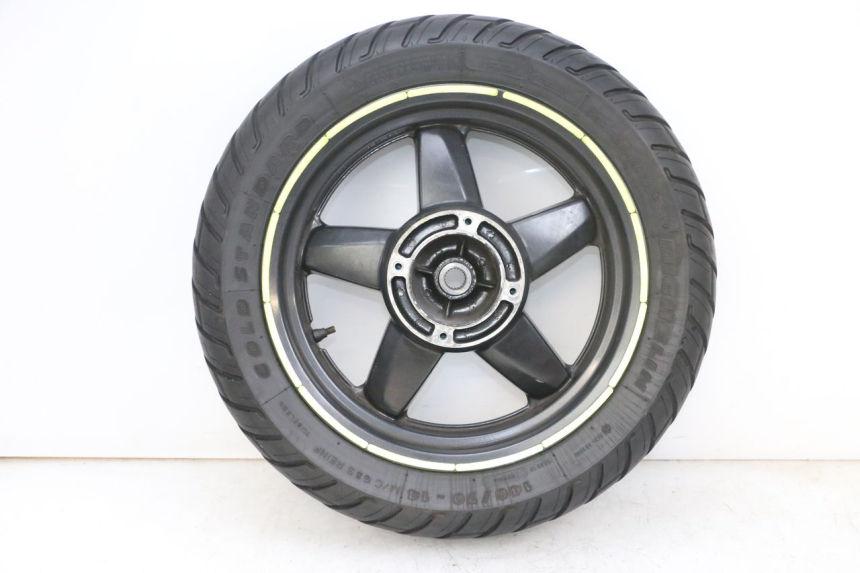 photo de ARO TRASEIRO E PNEU YAMAHA XMAX X-MAX 125 (2006 - 2009) - Vista principal