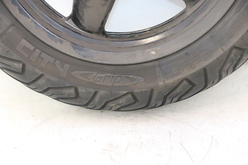 photo de ARO TRASEIRO E PNEU YAMAHA X-MAX XMAX 125 (2010 - 2013) - Outro ângulo de visão