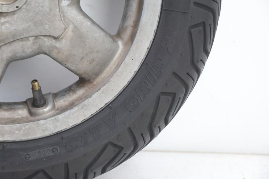 photo de ARO TRASEIRO E PNEU PIAGGIO X8 STREET 125 (2006 - 2007) - Estrutura - ampliação