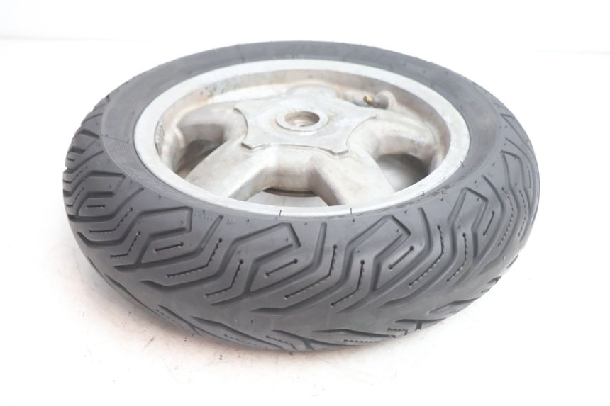 photo de ARO TRASEIRO E PNEU PIAGGIO X8 STREET 125 (2006 - 2007) - Pontos de fixação