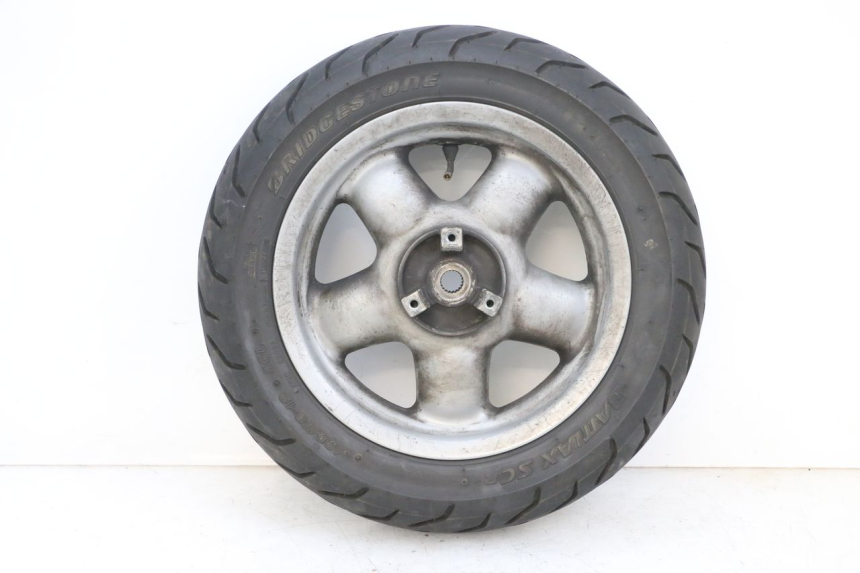 photo de ARO TRASEIRO E PNEU YAMAHA YP MAJESTY 125 (2002 - 2006) - Vista principal