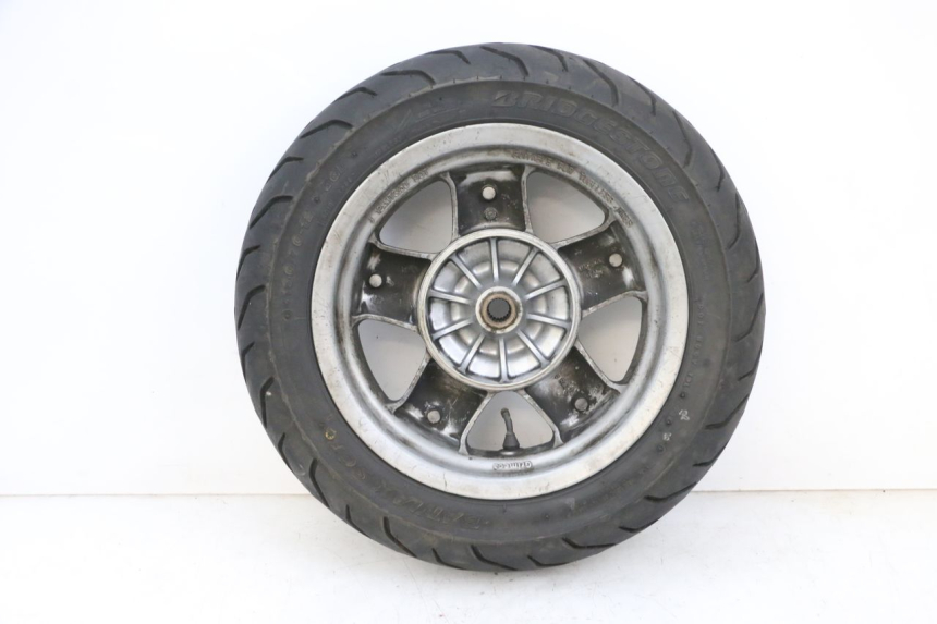 photo de ARO TRASEIRO E PNEU YAMAHA YP MAJESTY 125 (2002 - 2006) - Marcações e referências