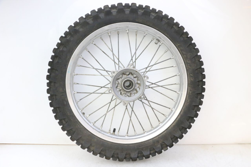 photo de ARO TRASEIRO E PNEU YAMAHA YZF YZ-F 450 (2014 - 2016) - Vista principal
