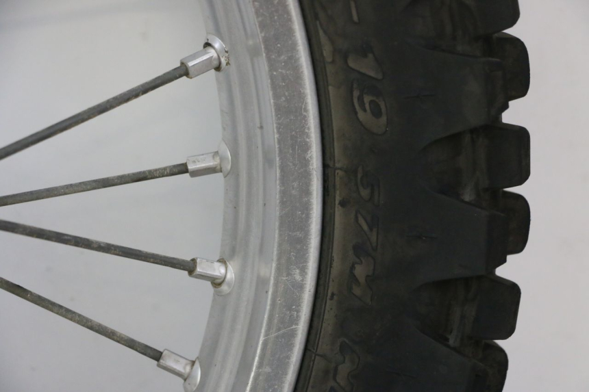 photo de ARO TRASEIRO E PNEU YAMAHA YZF YZ-F 450 (2014 - 2016) - Imagem adicional