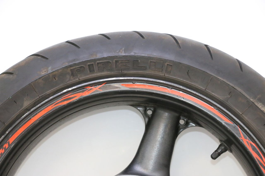 photo de ARO TRASEIRO E PNEU KAWASAKI ZX-6R ZX6R 600 (1995 - 1997) - Vista do produto