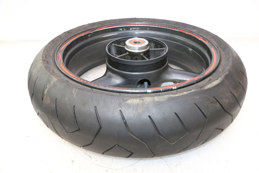 photo de ARO TRASEIRO E PNEU KAWASAKI ZX-6R ZX6R 600 (1995 - 1997) - Ampliação técnica