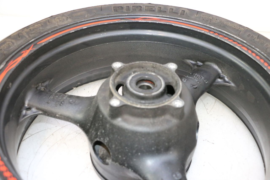 photo de ARO TRASEIRO E PNEU KAWASAKI ZX-6R ZX6R 600 (1995 - 1997) - Estado da superfície