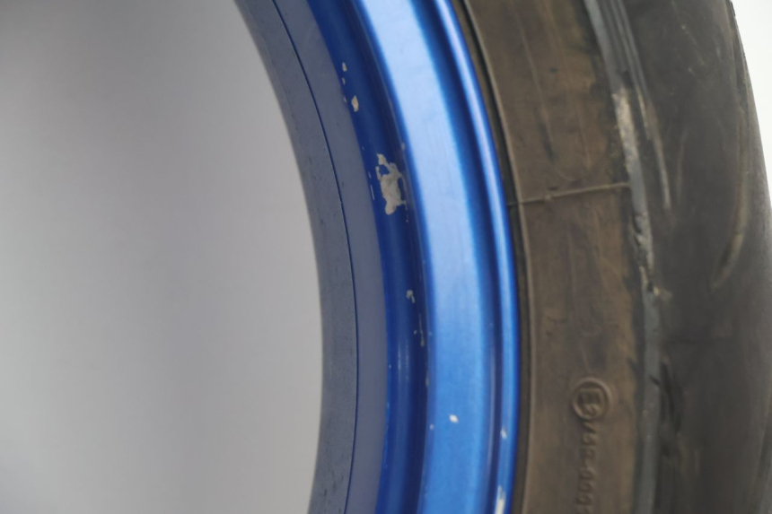 photo de ARO TRASEIRO E PNEU KAWASAKI ZX-6R ZX6R 600 (2000 - 2002) - Zoom de qualidade