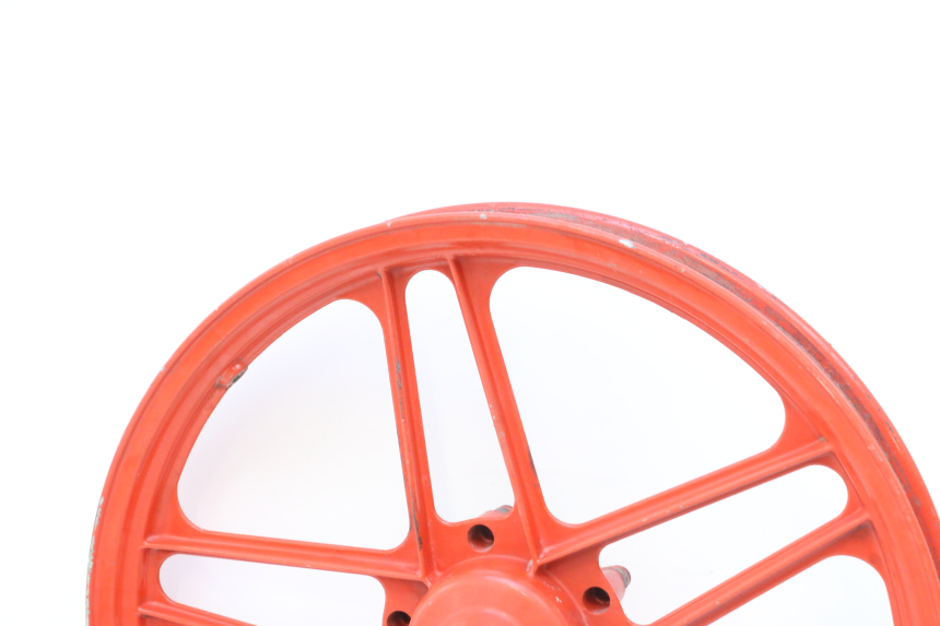 photo de ARO TRASEIRO PEUGEOT 103 SPX CLIP 50 (1989 - 1992) - Zoom do estado de desgaste
