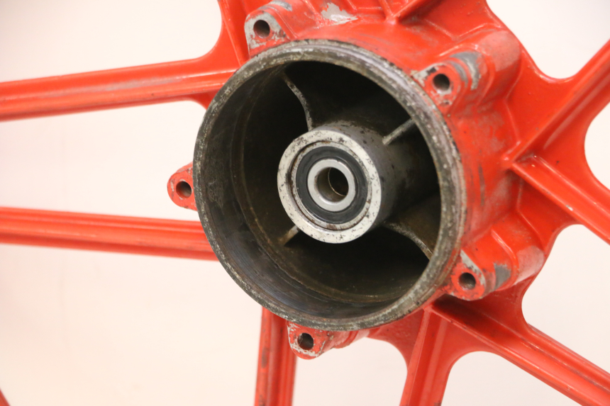 photo de ARO TRASEIRO PEUGEOT 103 SPX CLIP 50 (1989 - 1992) - Ampliação técnica