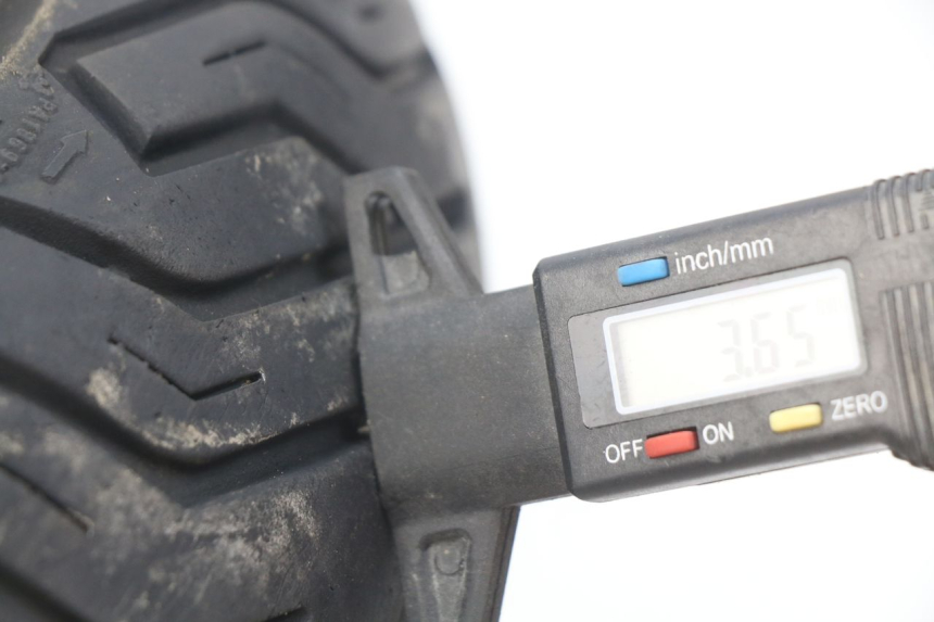 photo de ARO TRASEIRO KYMCO AGILITY RS 2T 50 (2009 - 2013) - Zoom do estado de desgaste