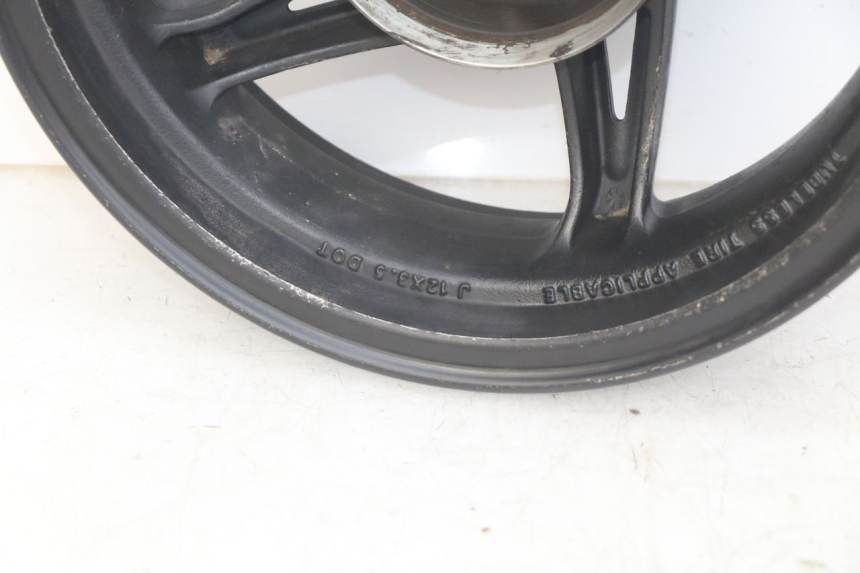 photo de ARO TRASEIRO KYMCO AGILITY RS 4T 50 (2009 - 2013) - Detalhe da peça