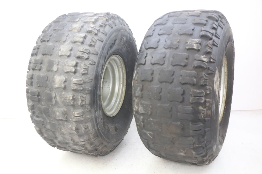 photo de ARO TRASEIRO YAMAHA BLASTER 200 (2003 - 2007) - Vista de perto