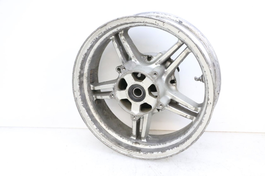 photo de ARO TRASEIRO SUZUKI BURGMAN EXECUTIVE ABS 650 (2006 - 2012) - Detalhe da peça